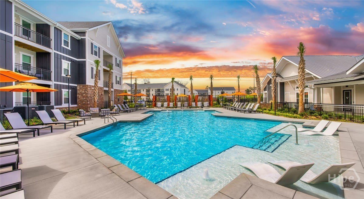 1000 Chatham Center Drive – photo 1