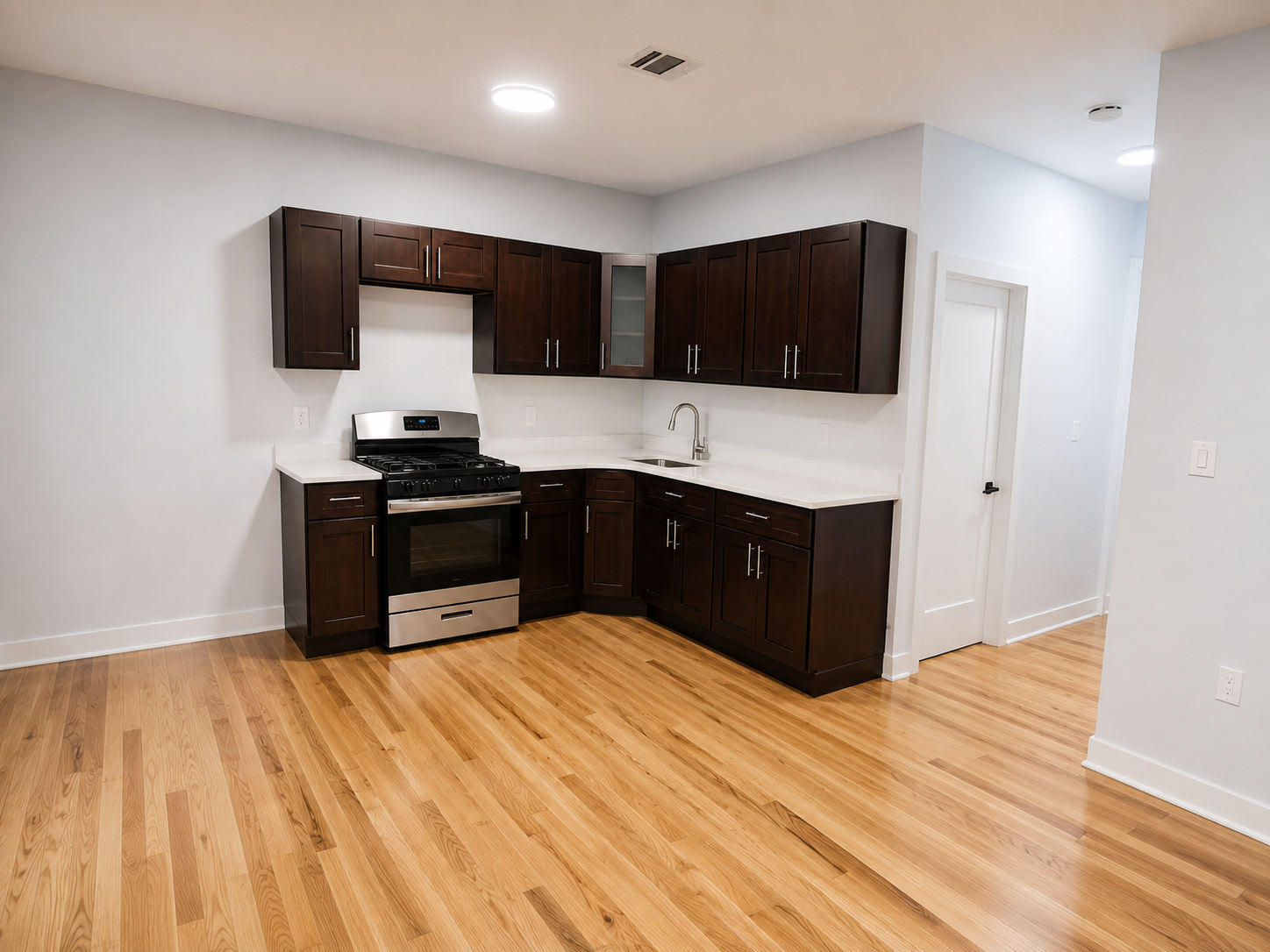 379 South 20Th Street – photo 1