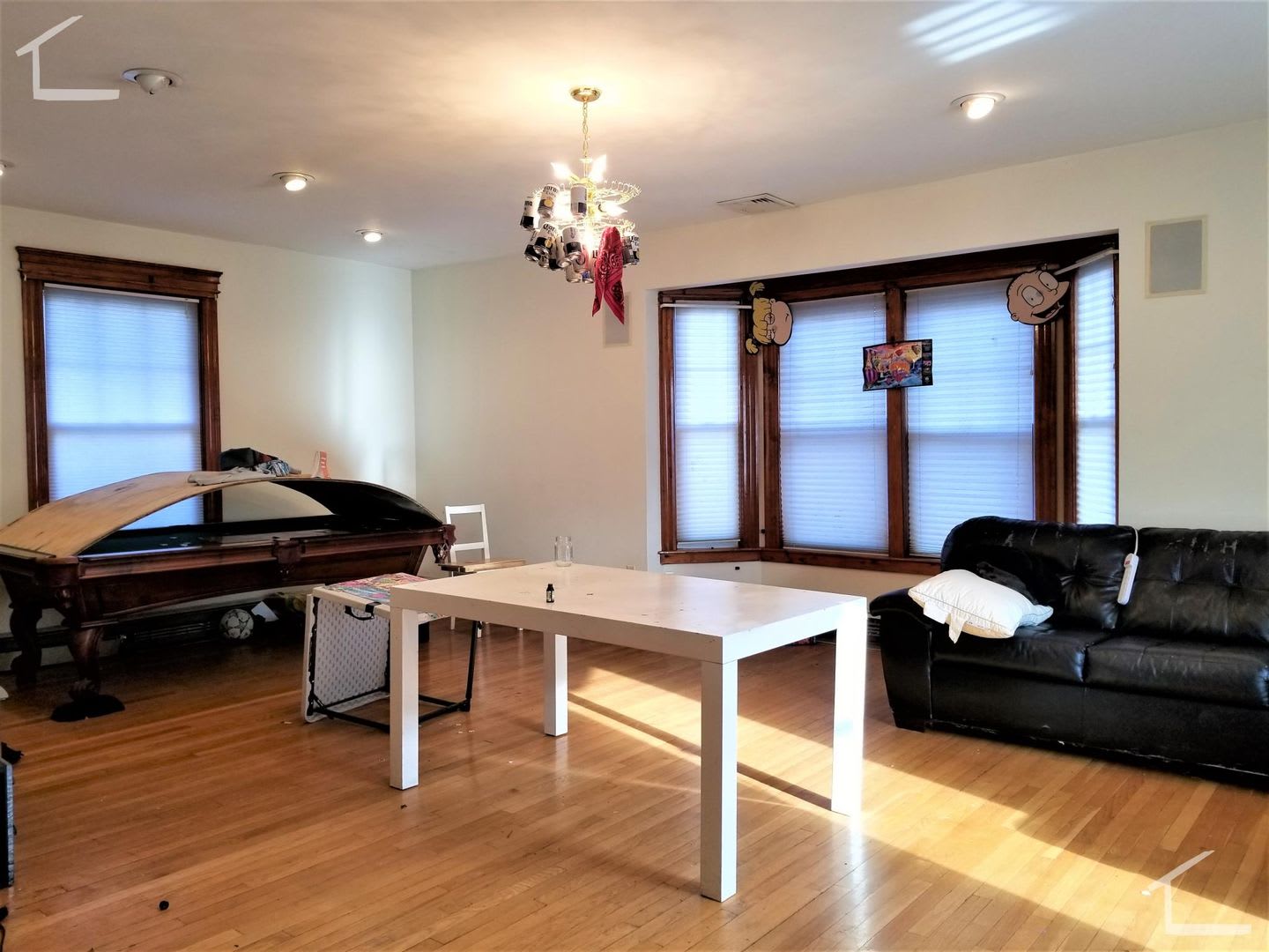 Huge 5 Bed 3 Bath Unit Located In Coolidge Corner By Bu – photo 3