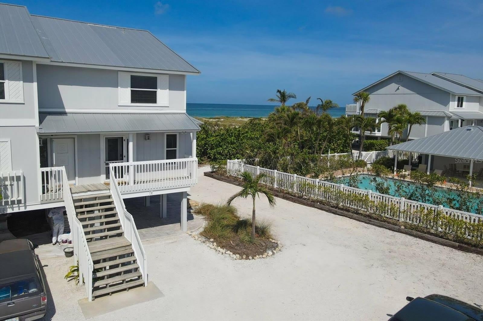 420 GULF Boulevard – photo 2
