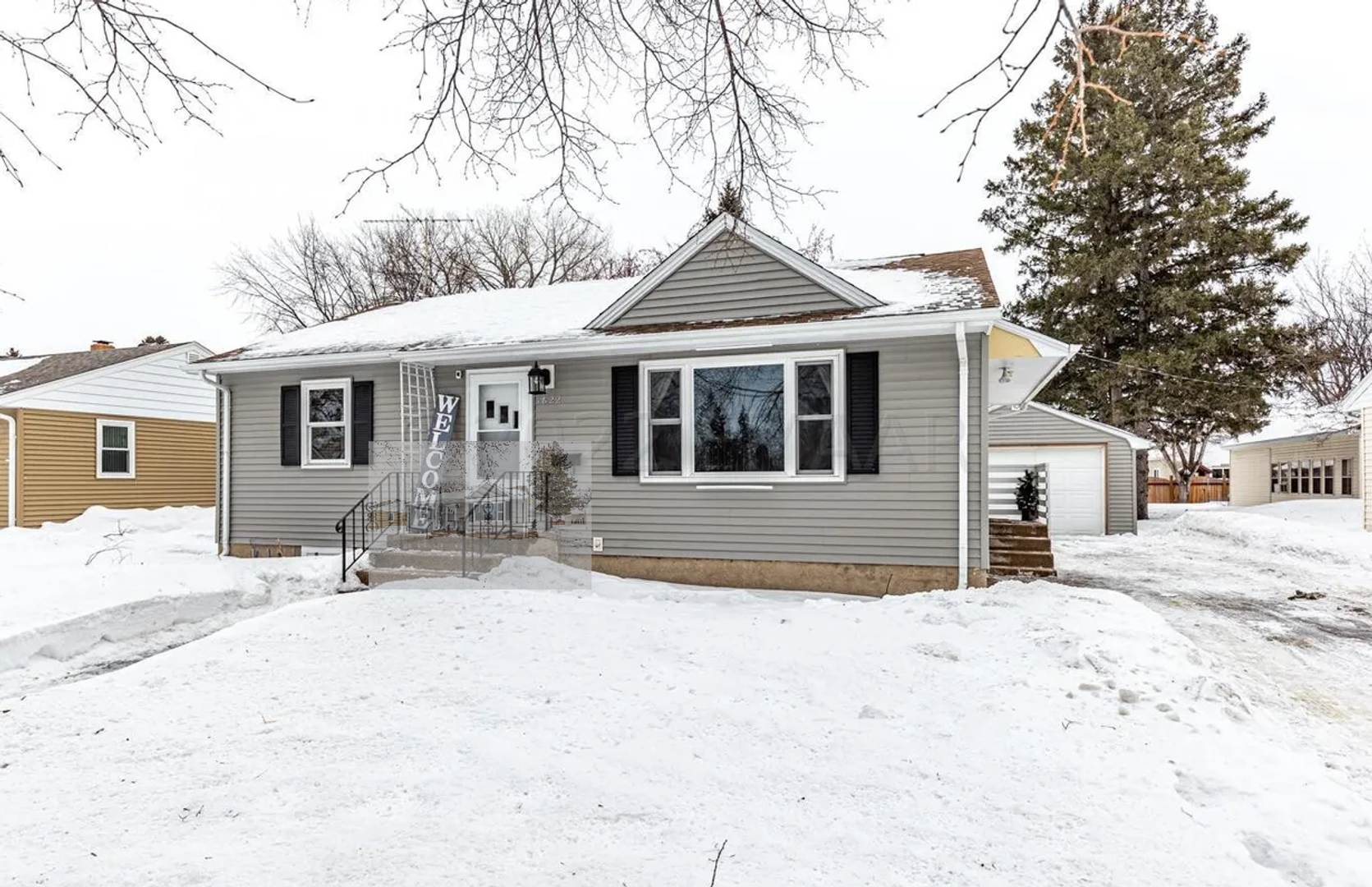 Super Cute 3 bed 2 bath house in South Moorhead – photo 1