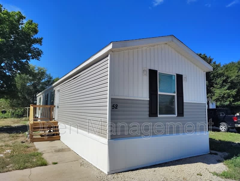 52 Marcus Drive – photo 1