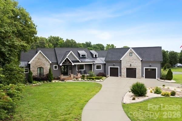 5200 Shoreview Drive – photo 1