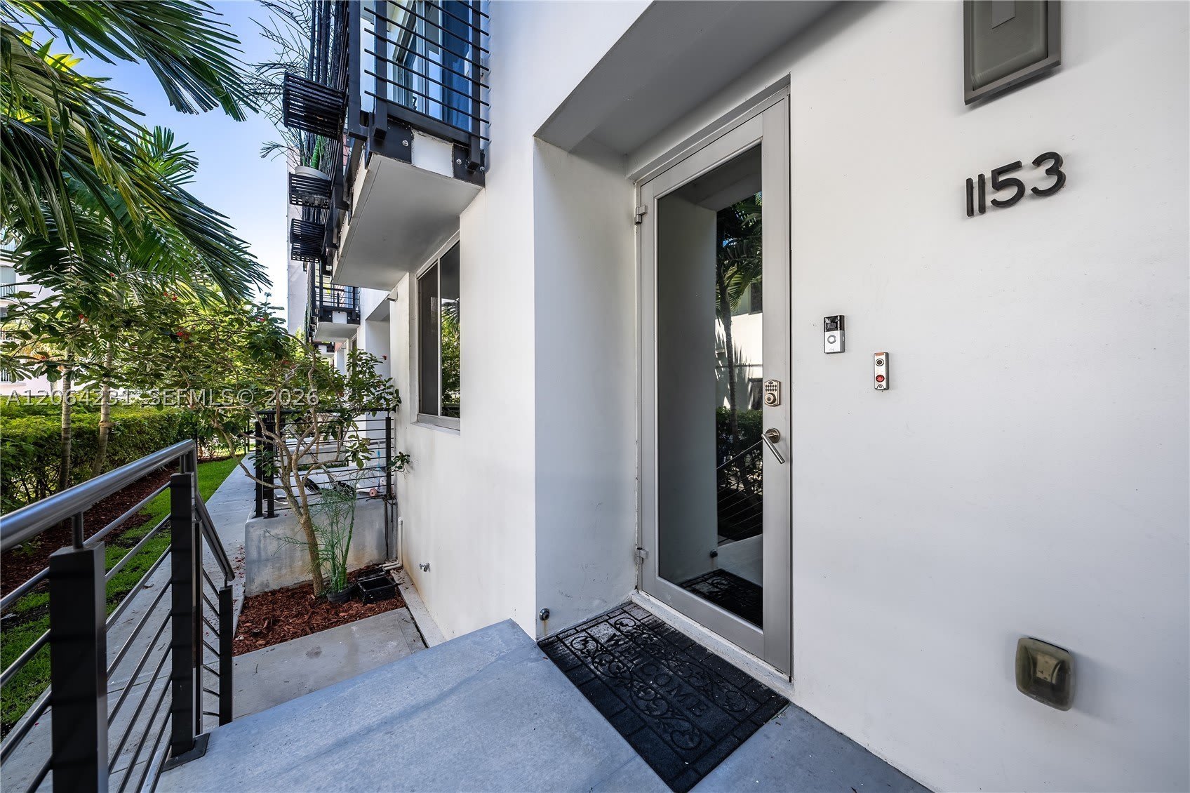 1153 101st St – photo 3