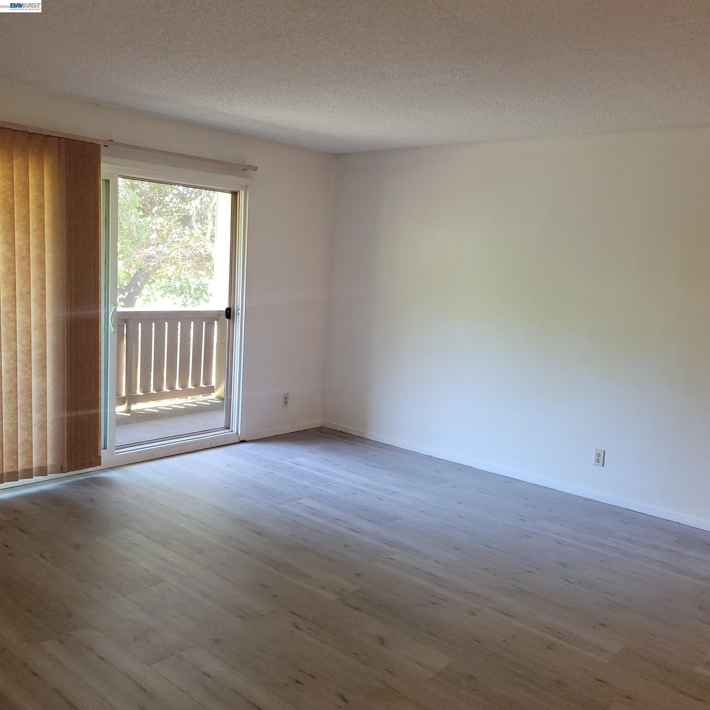 1321 Webster St – photo 4