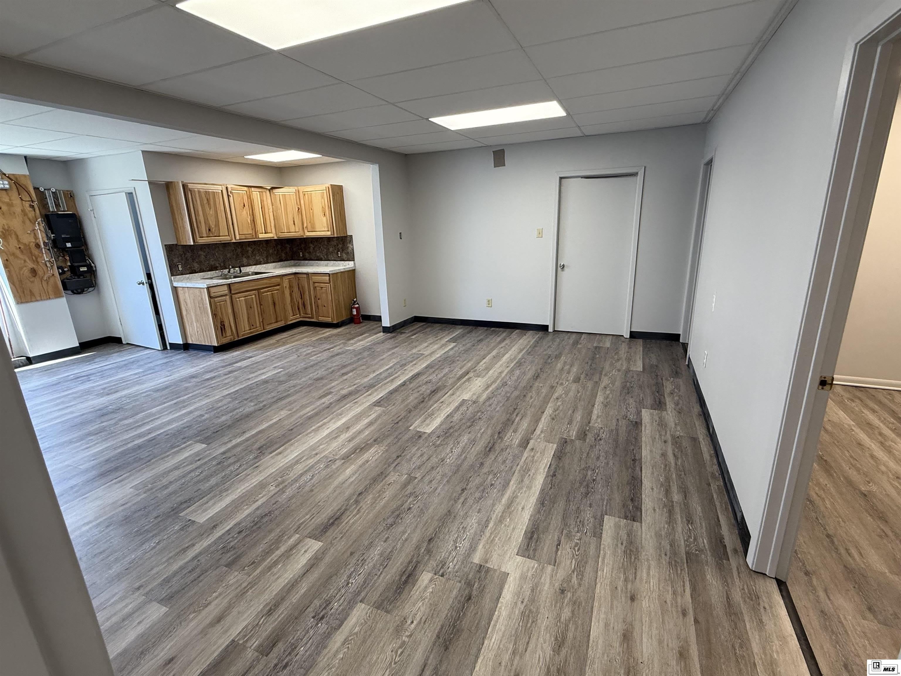 109 E GEORGIA AVENUE – photo 2