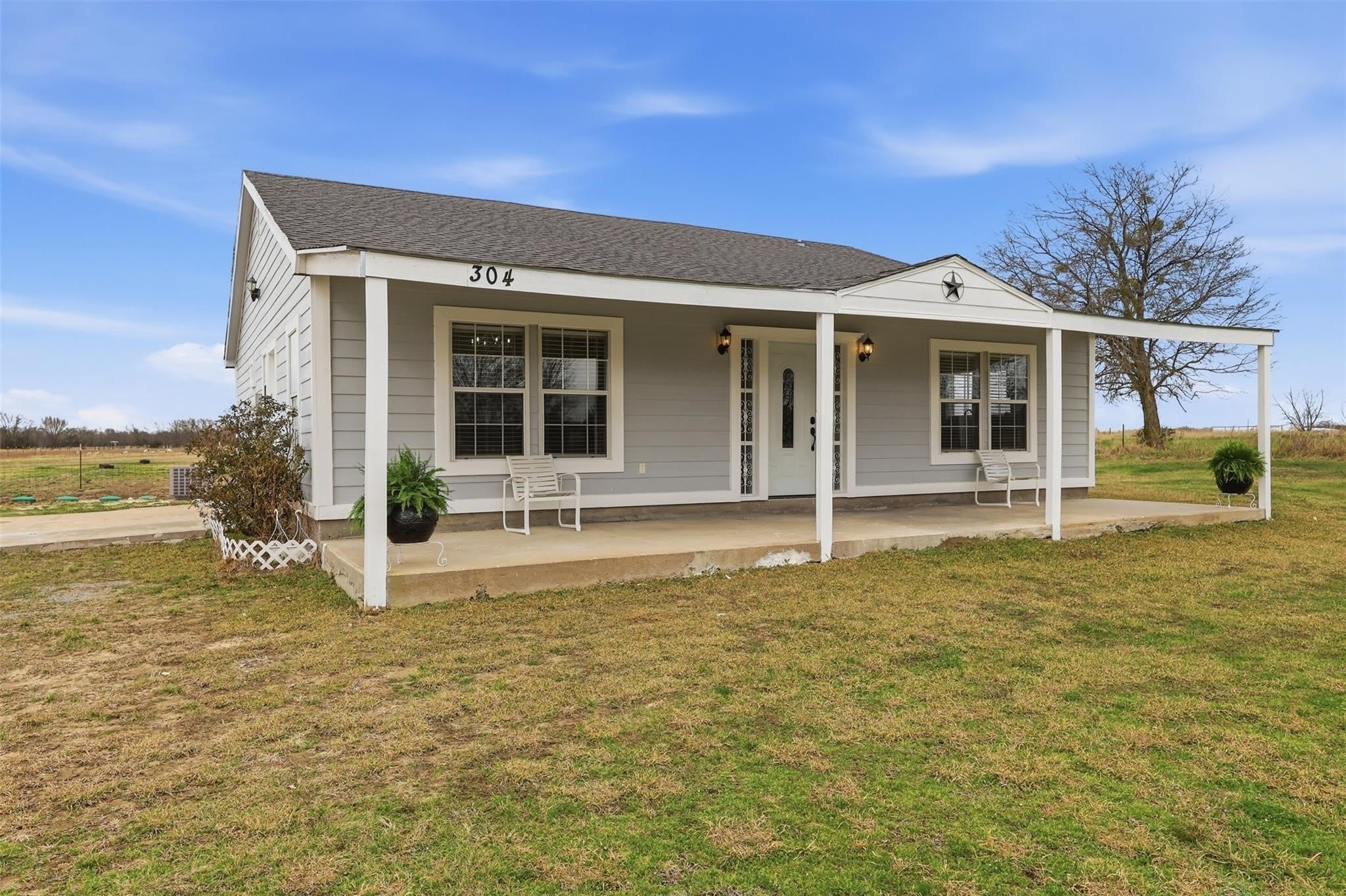 304 County Road 2260 – photo 2