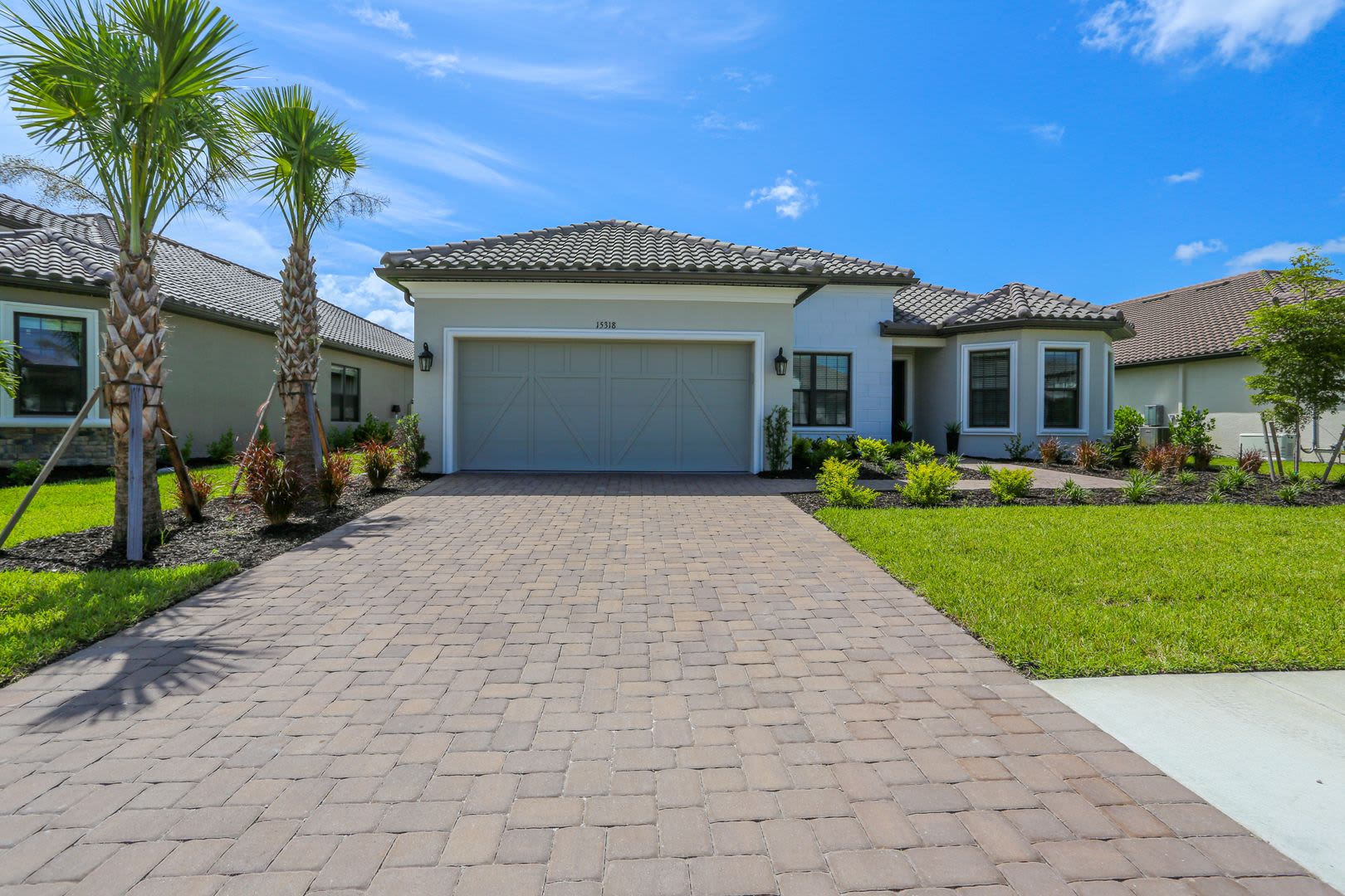 Brand New Stunning Pool Home Professionally Decorated 3 Beds Den 3 Full Baths Esplanade By The Island Untouched By Hurricane Ian – photo 1