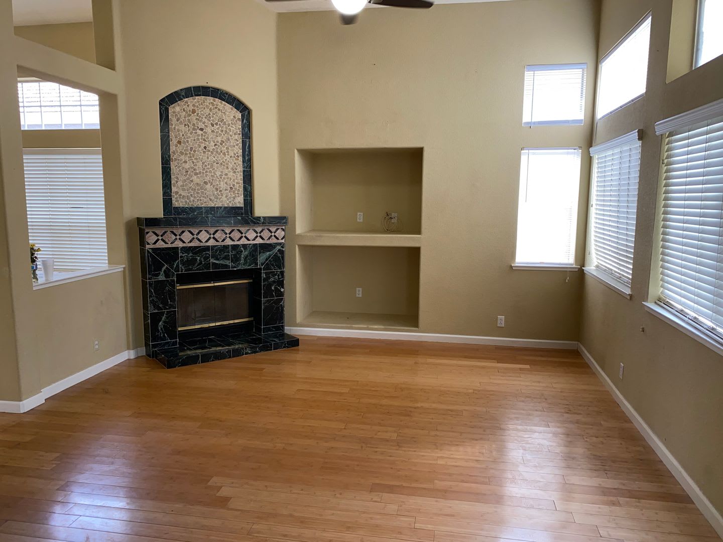 4 Bedroom Home – photo 4