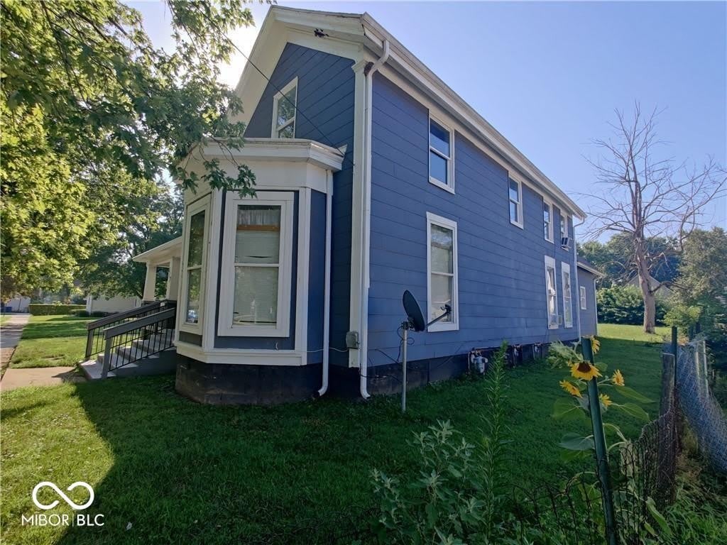 617 W Franklin Street – photo 2