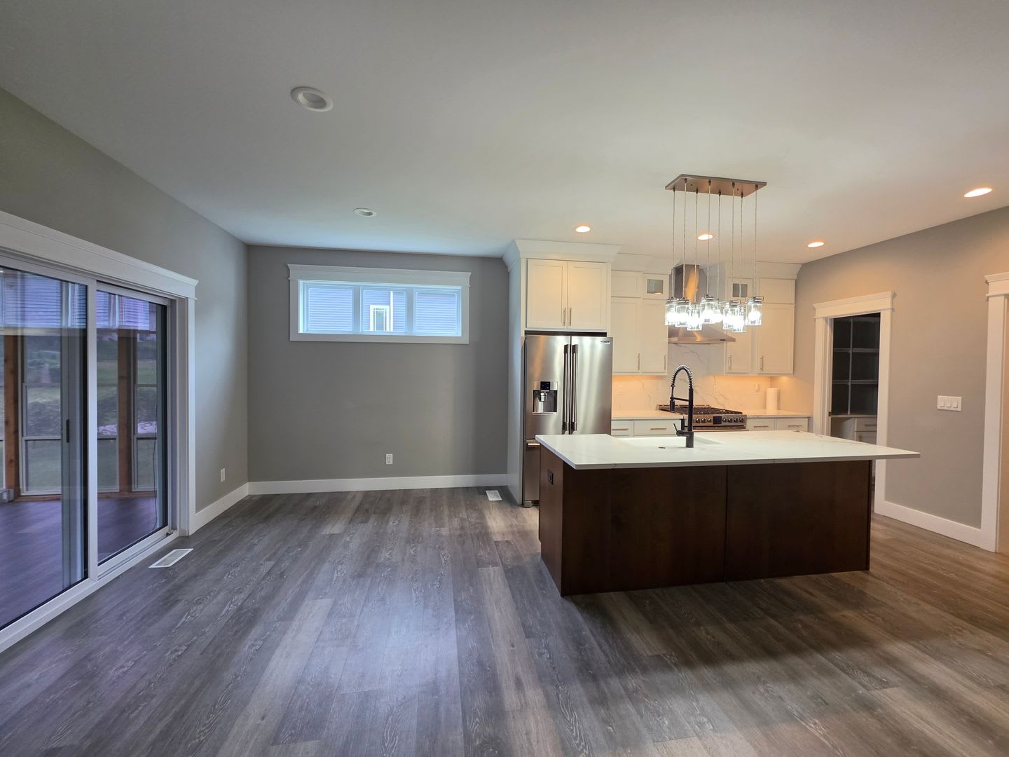 NW 5 Bedroom 3 Bath 3 Stall Garage Newer Home Built in 2021 Ready Now! – photo 5