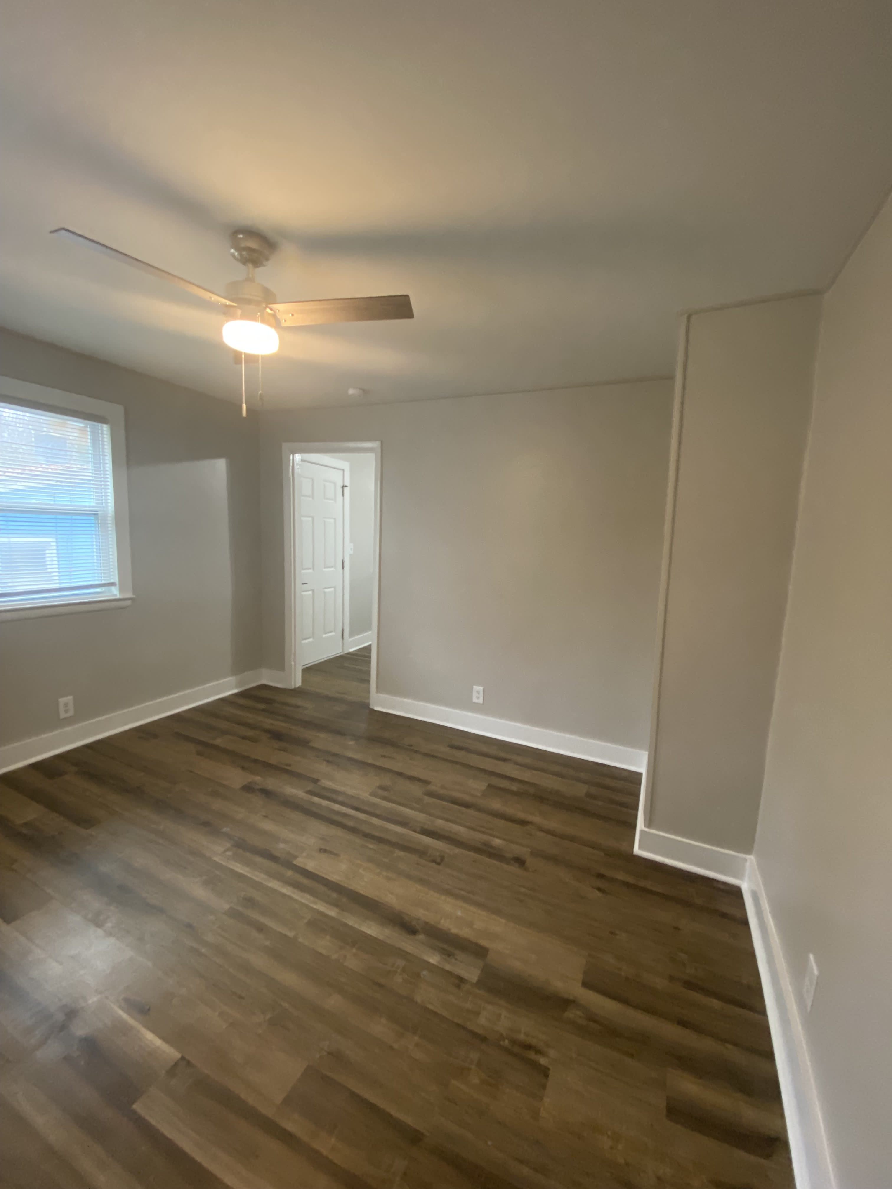 3130 Ridge Ave – photo 5