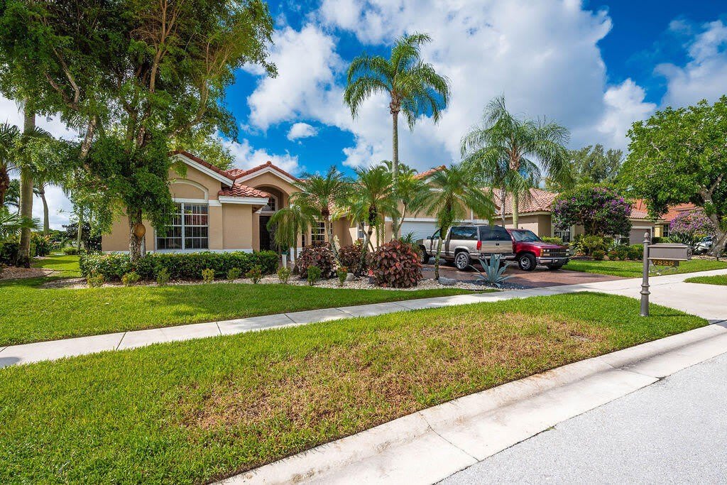 7828 Dorchester Road – photo 3