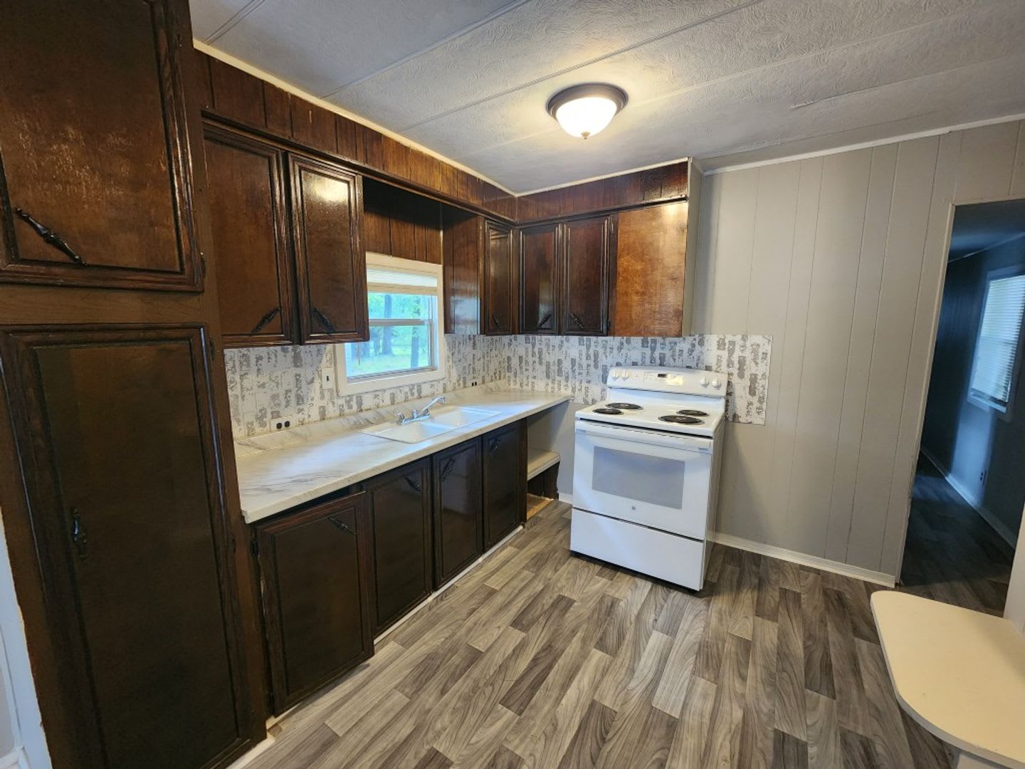 Welcome Home To 14803 Bakers Lane Little Rock For Rent Move In Special Zero Deposit Option Please Read The Full Description – photo 5