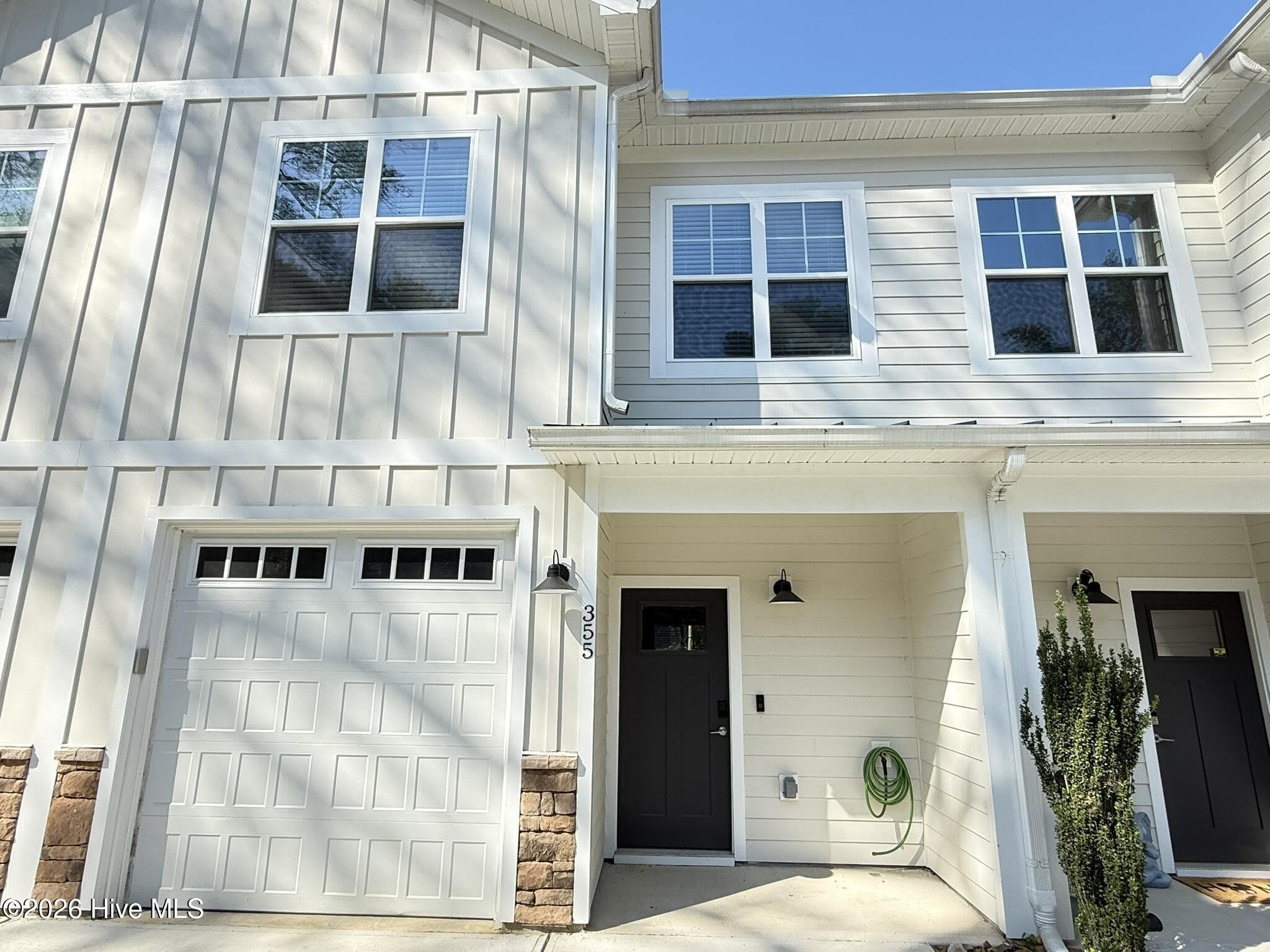 355 James Street – photo 2