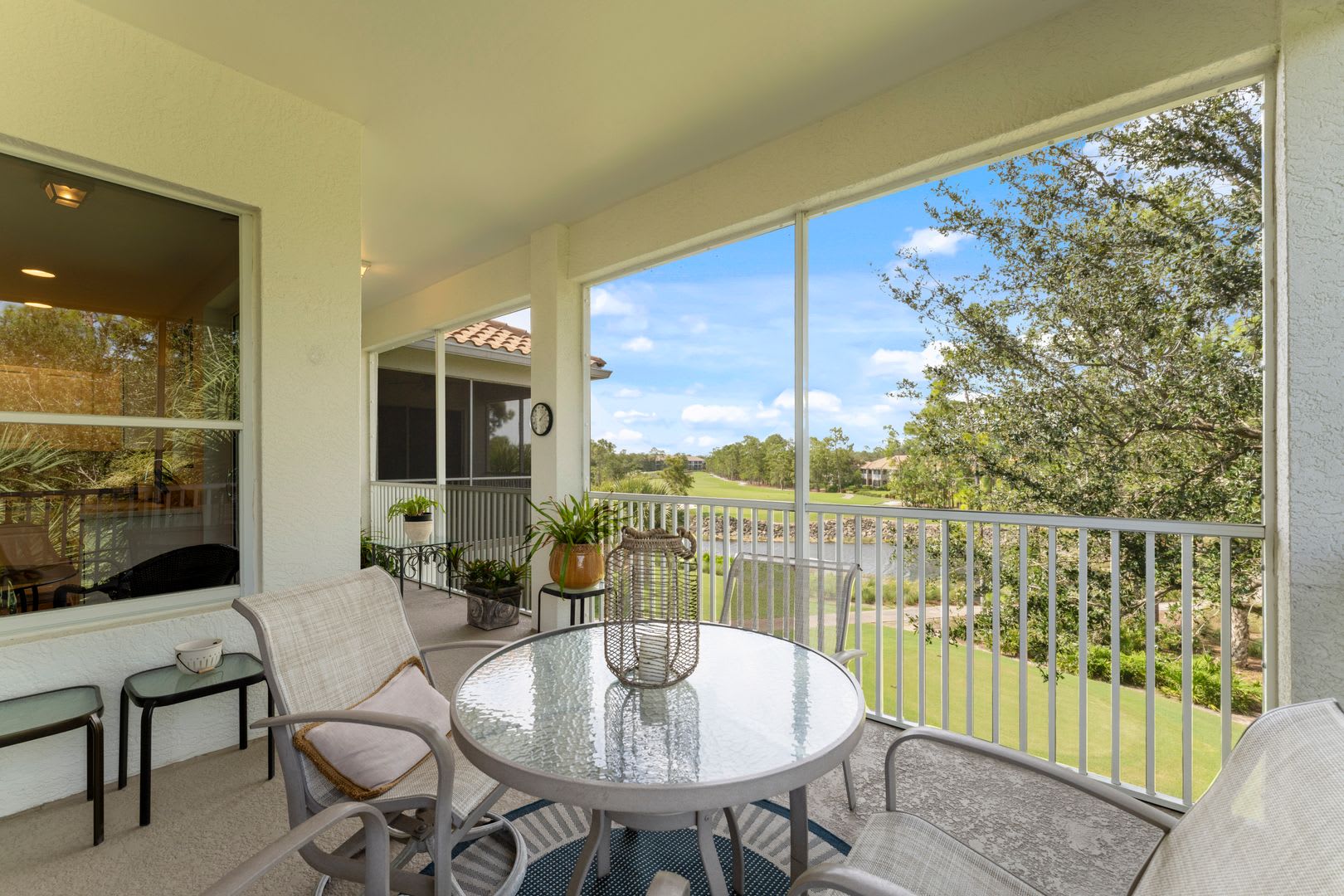 Golf Enthusiasts Prestigious Vanderbilt Country Club Beautiful 3 Bed 2 Bath Condo With Optional Golf Transfer For Those Golfers – photo 5
