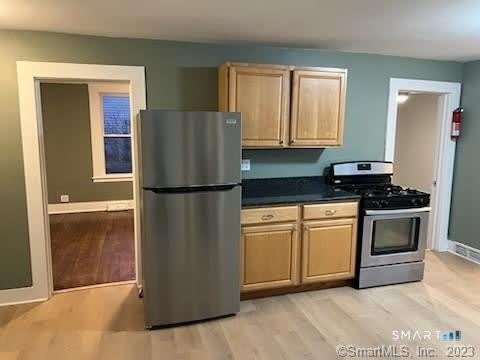 14 Svea Avenue – photo 2