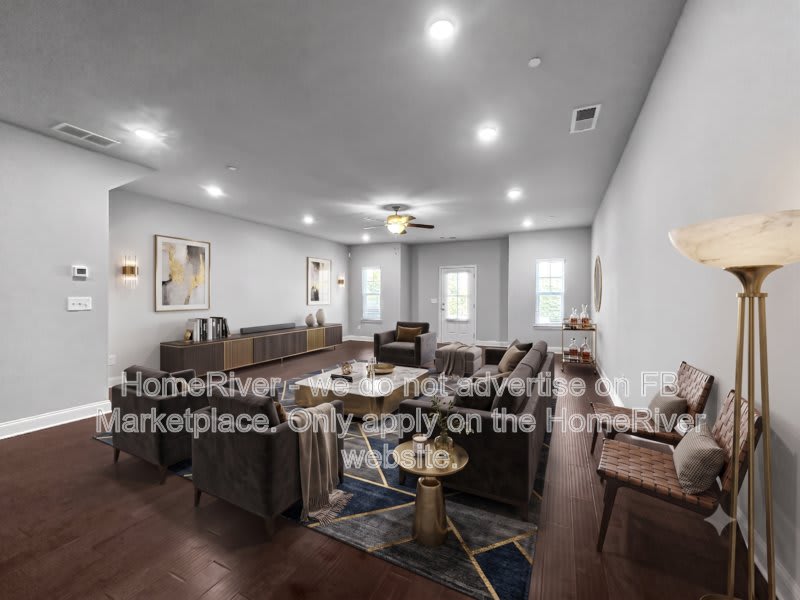 2335 May St – photo 1