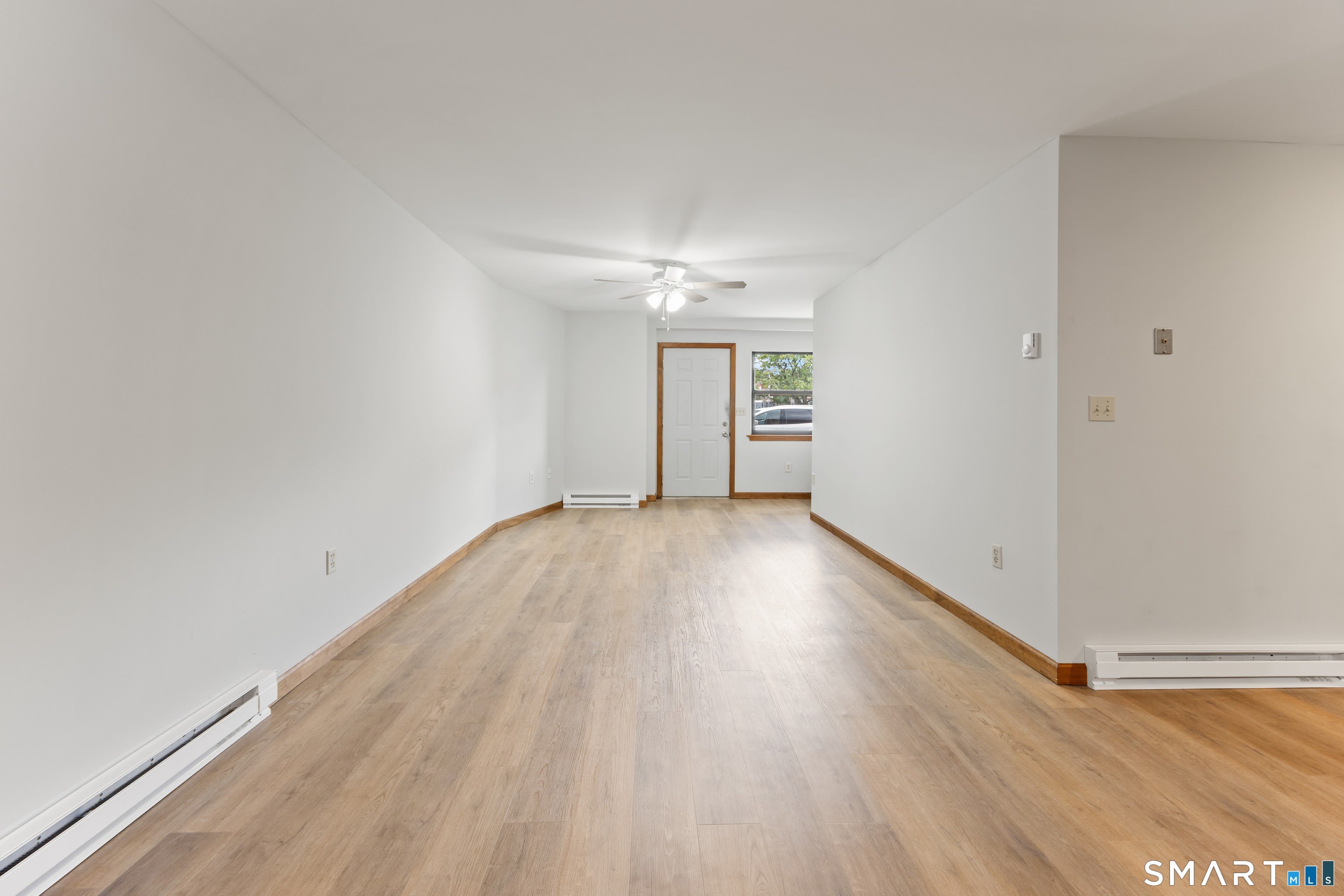 180 N Cherry Street – photo 5