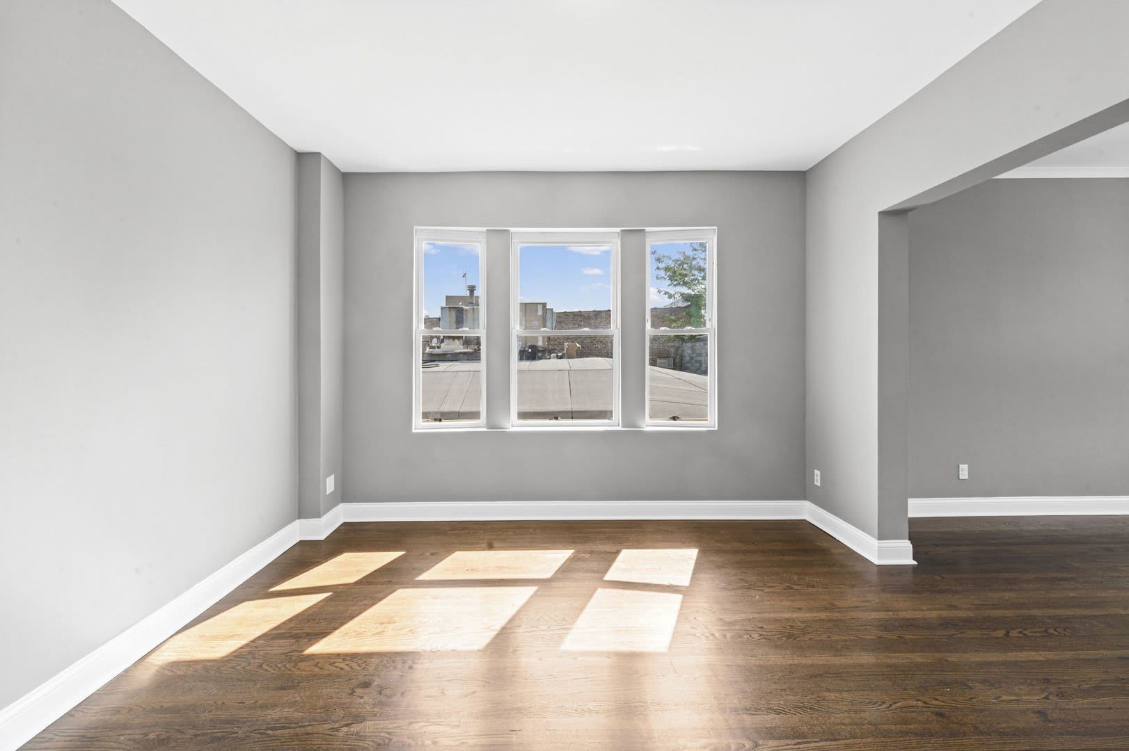 5714 W Cermak Road – photo 2