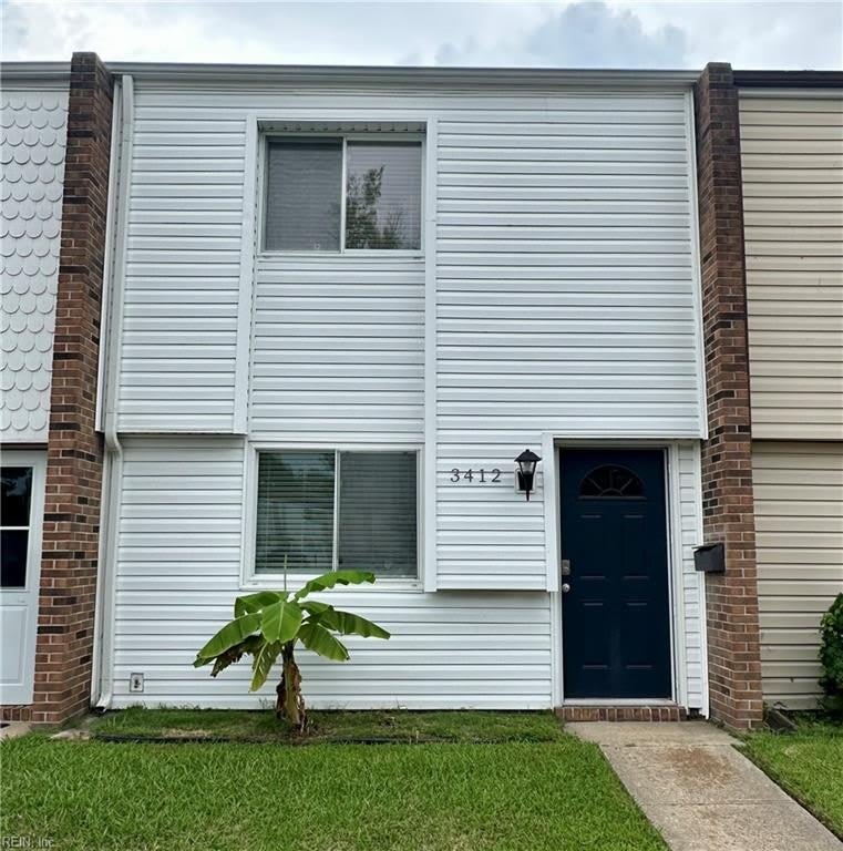 3412 Crimson Holly Court – photo 1