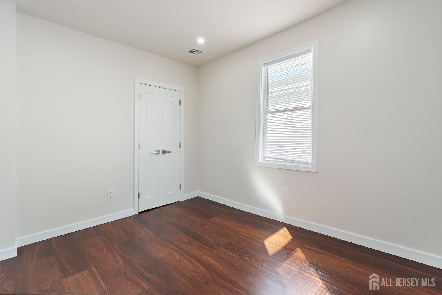 824 George Street – photo 4