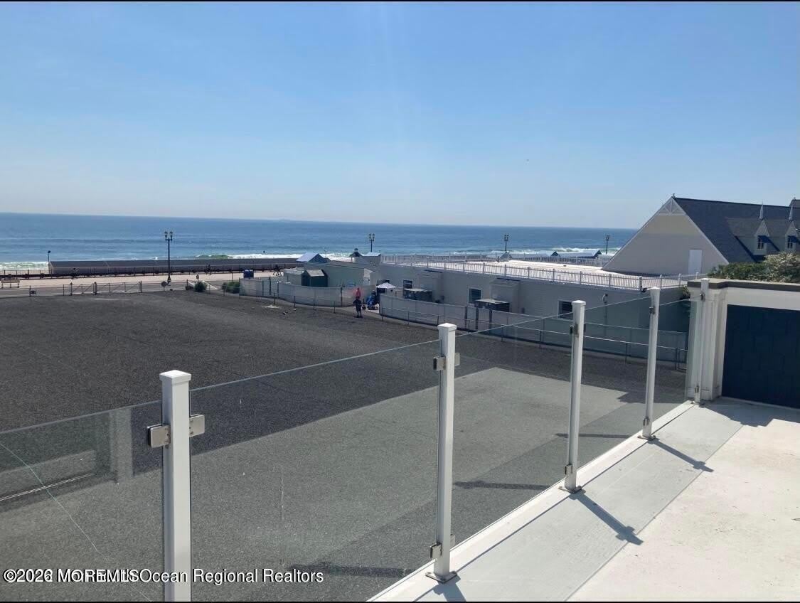 44 Marine Terrace – photo 2