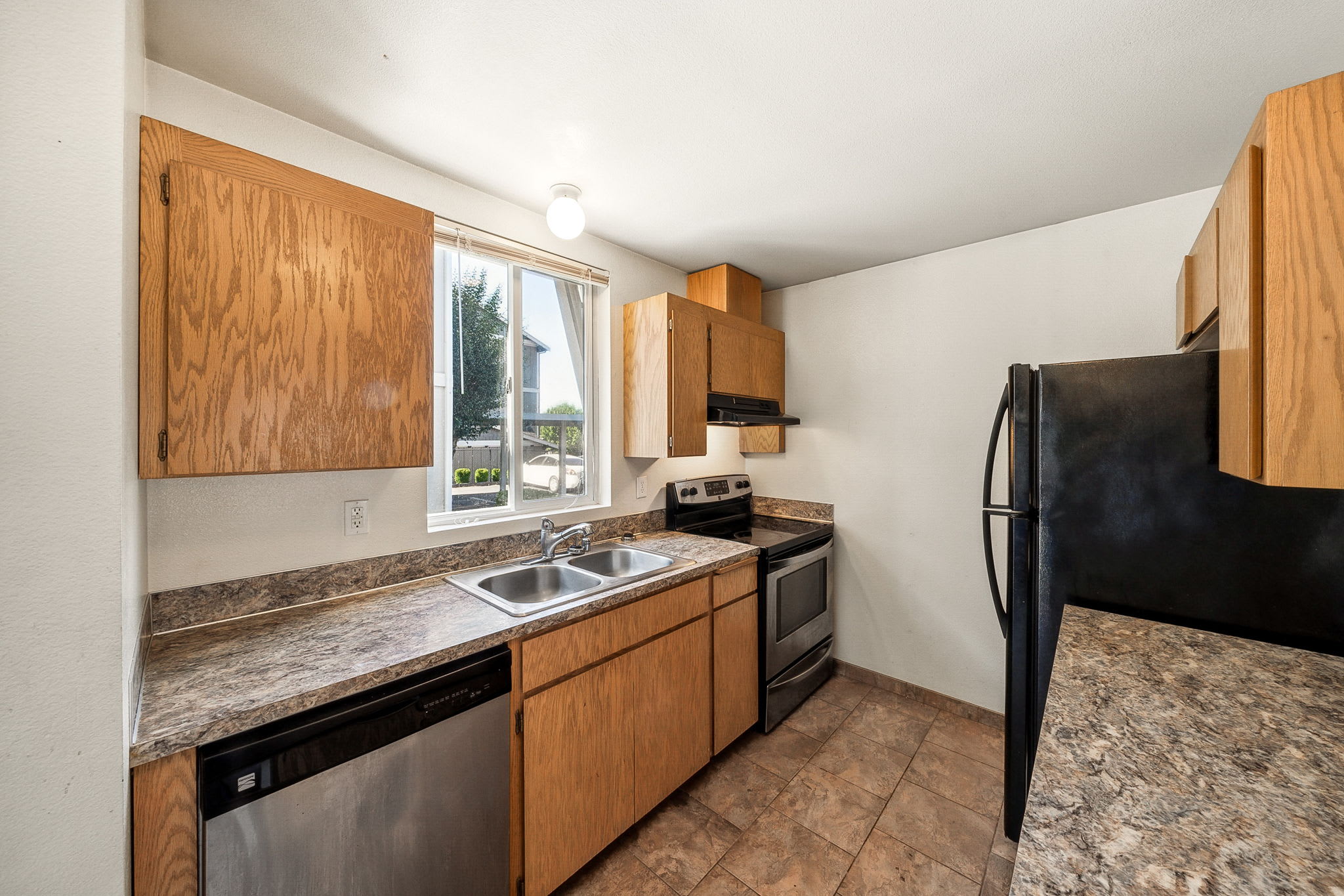 4527 S Puget Sound Ave Apt D – photo 3