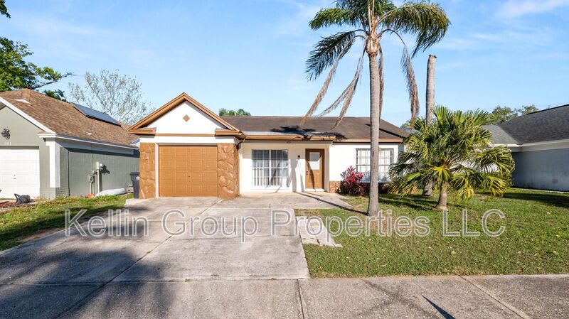303 Regal Park Dr – photo 2