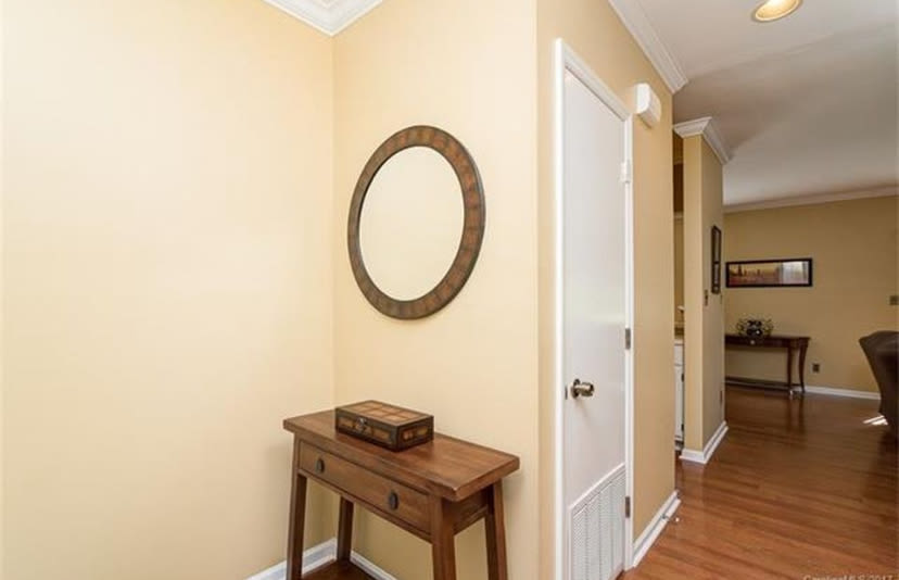 3206 Selwyn Farms Lane Apt. 4 – photo 5