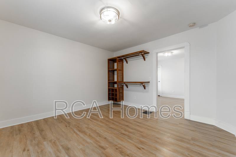 1015 E Morris St – photo 5