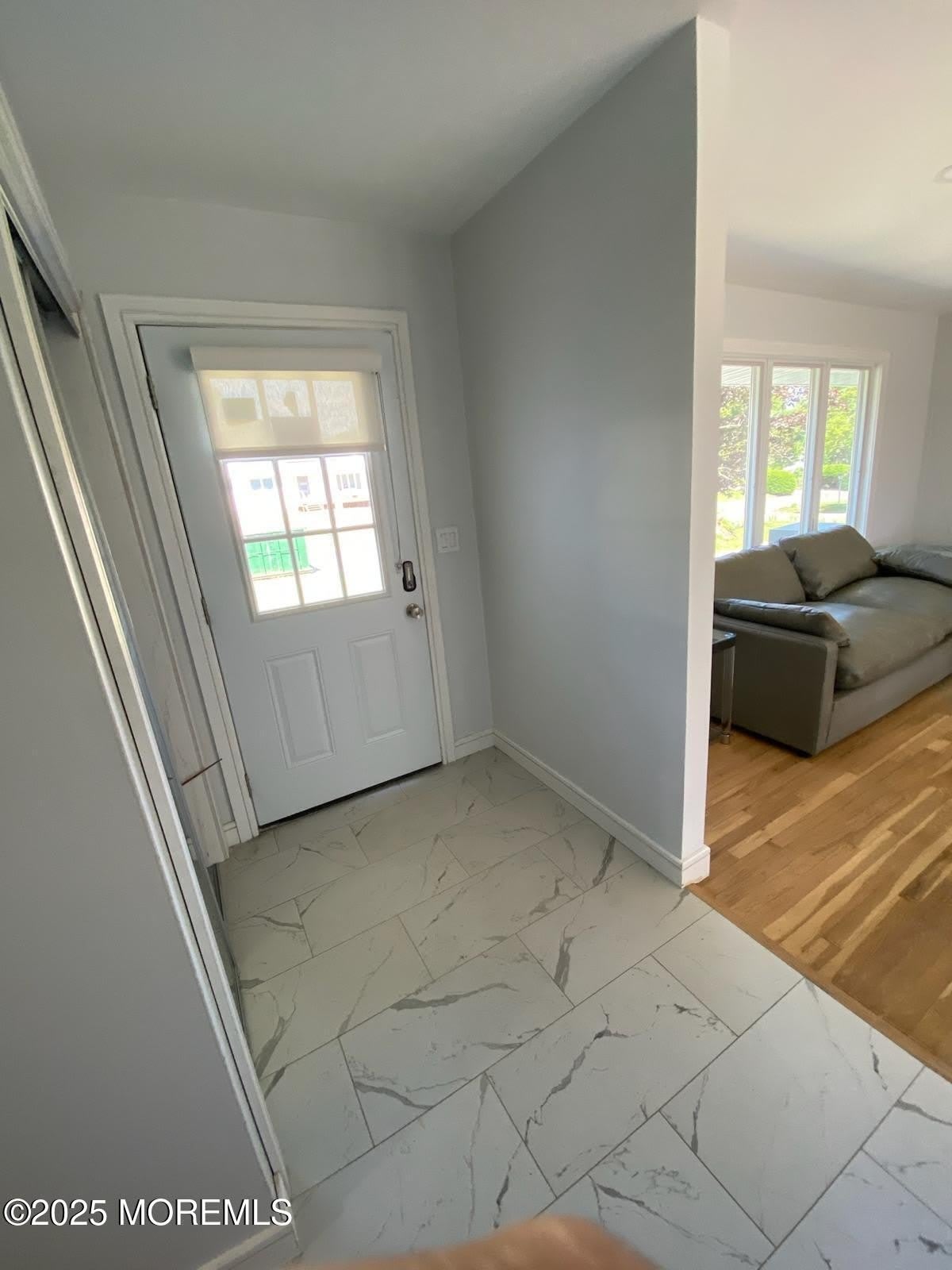 871 Red Oaks Drive – photo 3