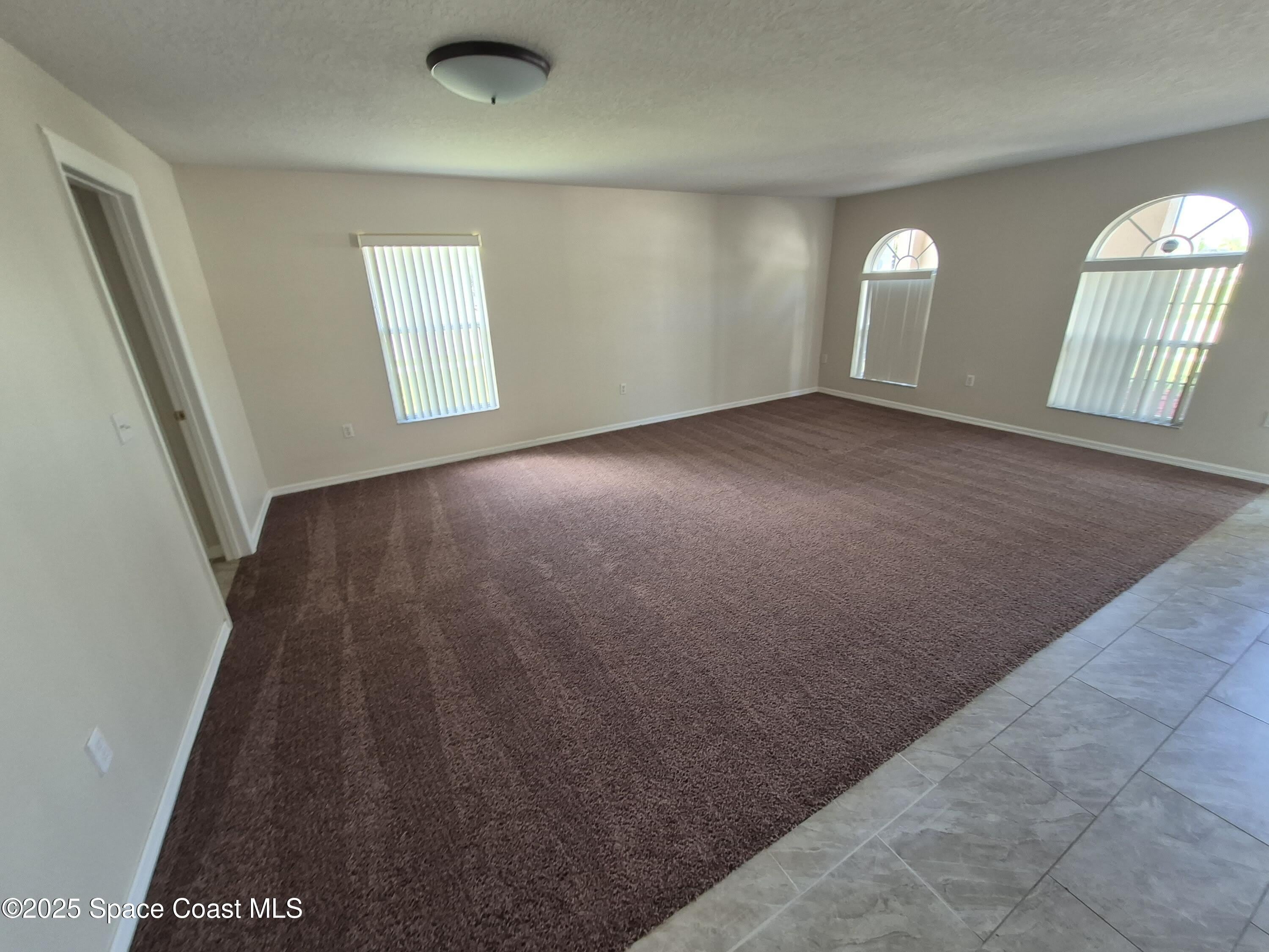 2109 Maeve Circle – photo 2