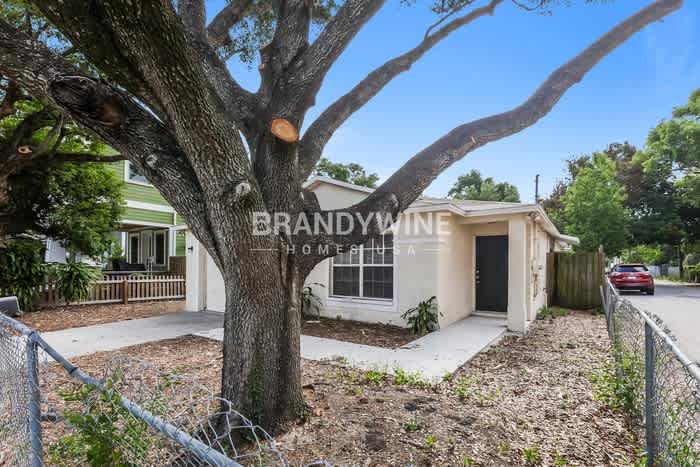 2901 North 12Th Street – photo 3