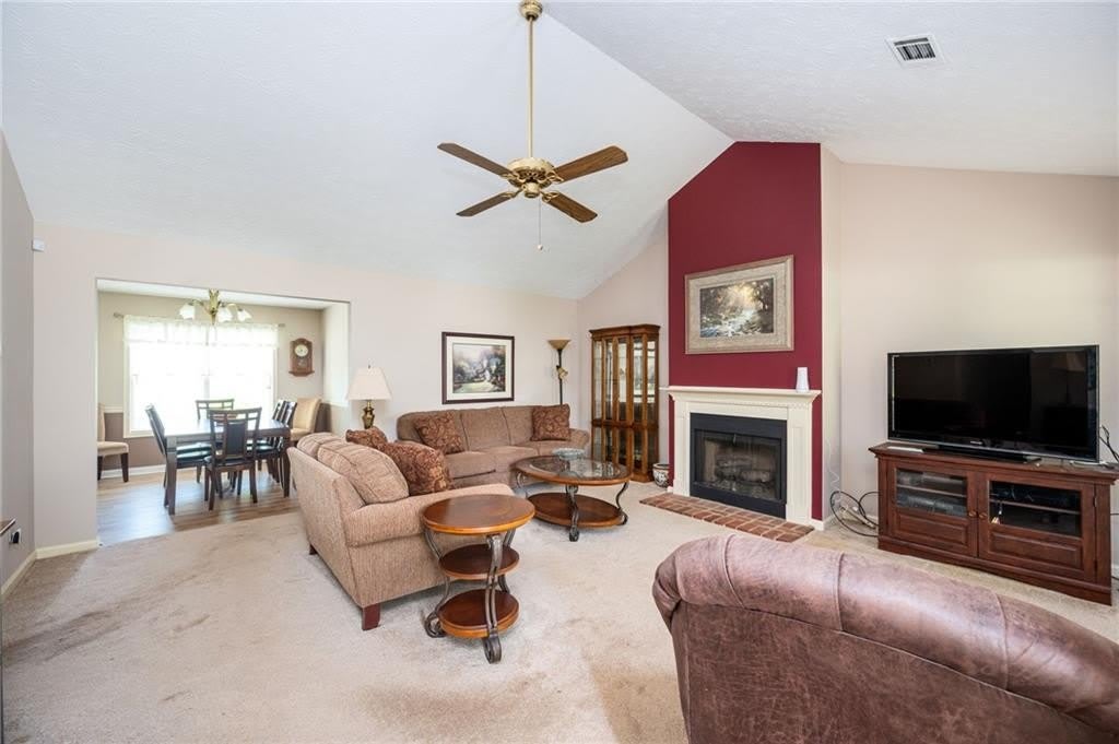 4015 Paloverde Drive NW – photo 4