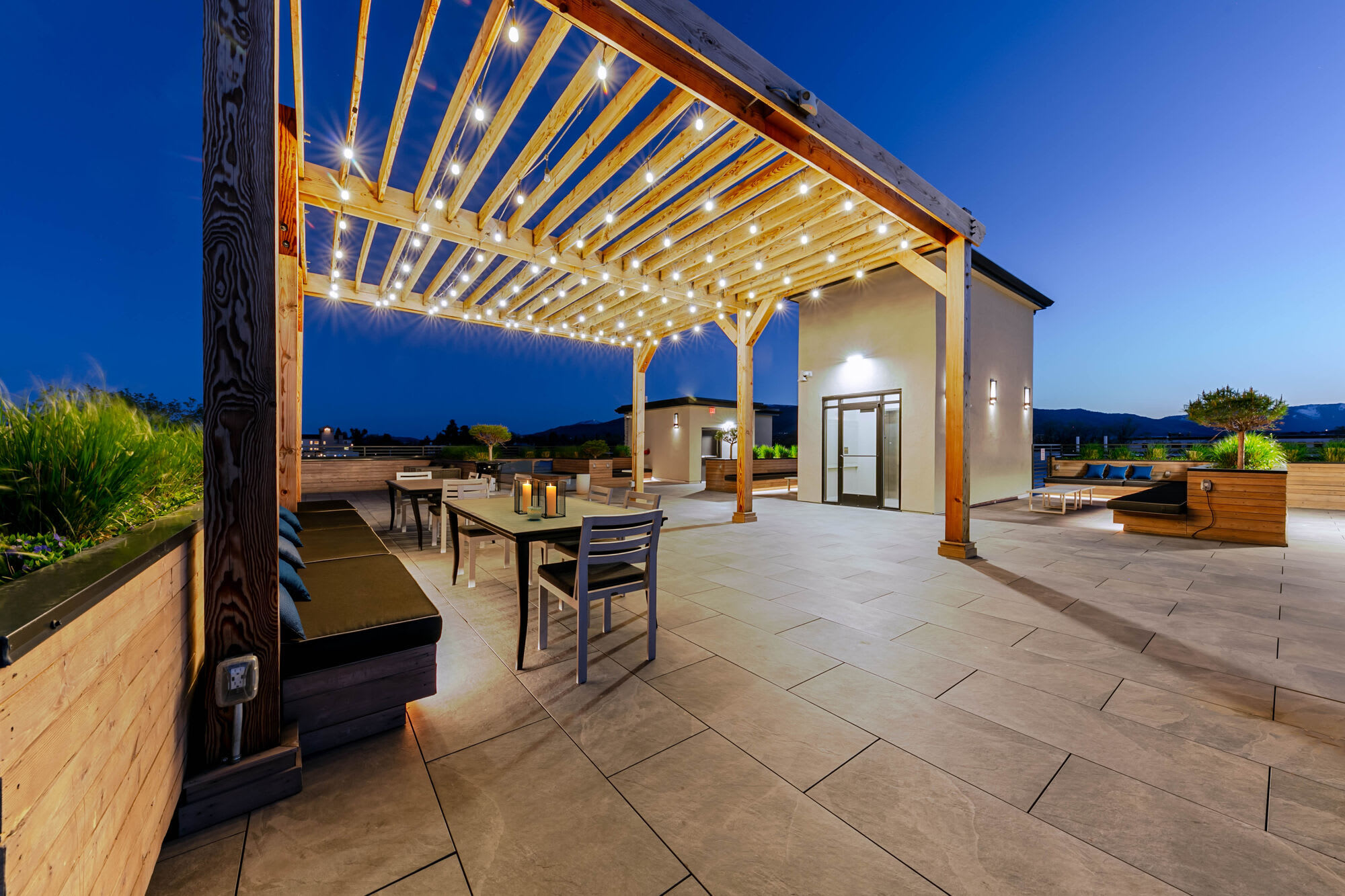 Eden Tower Apartments – photo 1
