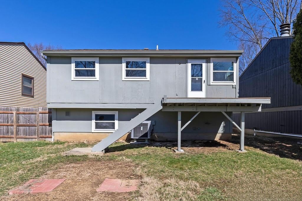 3357 Chetwood Place – photo 4