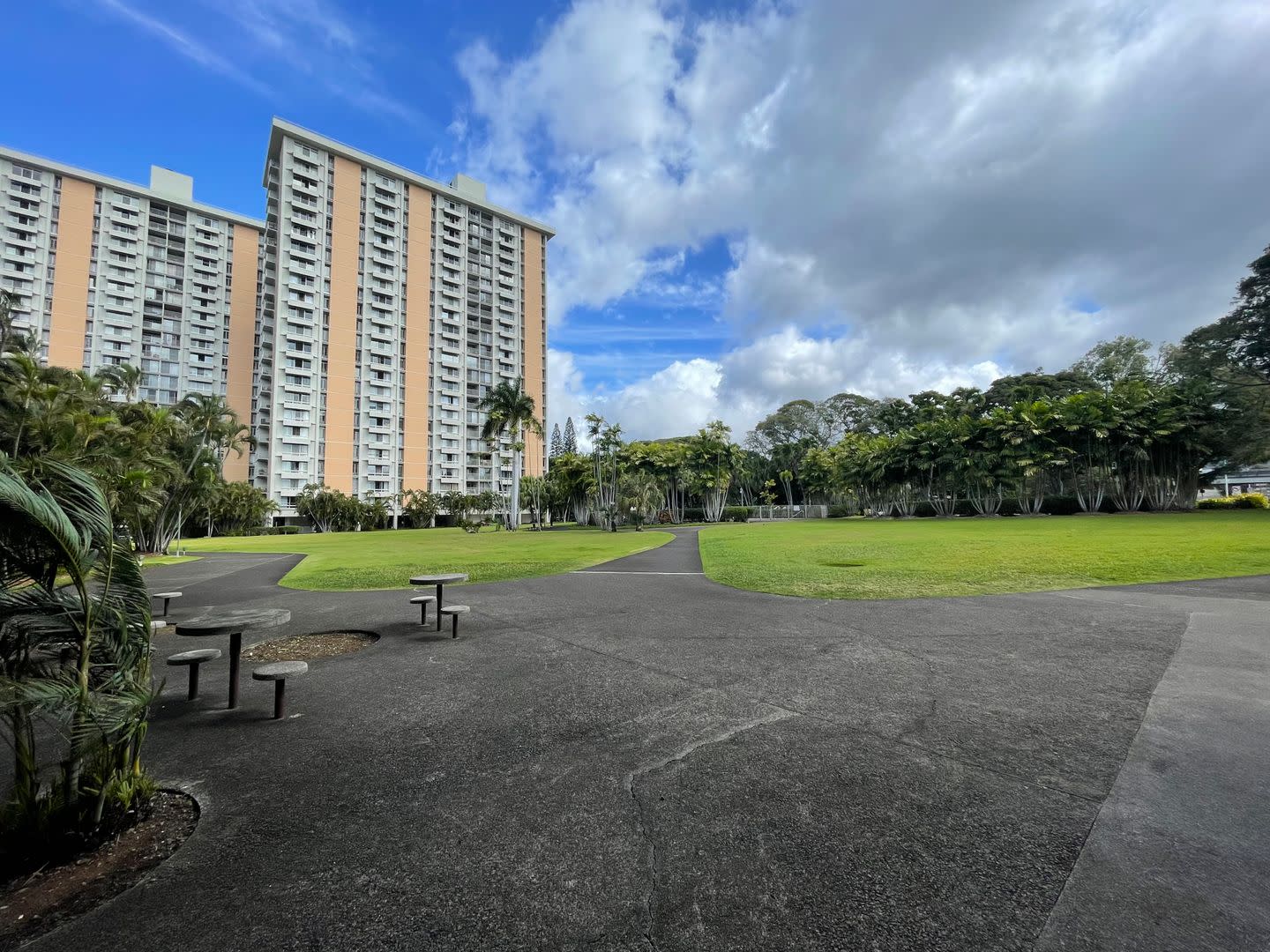 Queen Emma Towers – photo 3