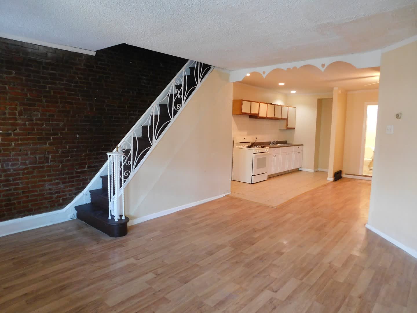 Beautiful, spacious home for rent!!! – photo 4