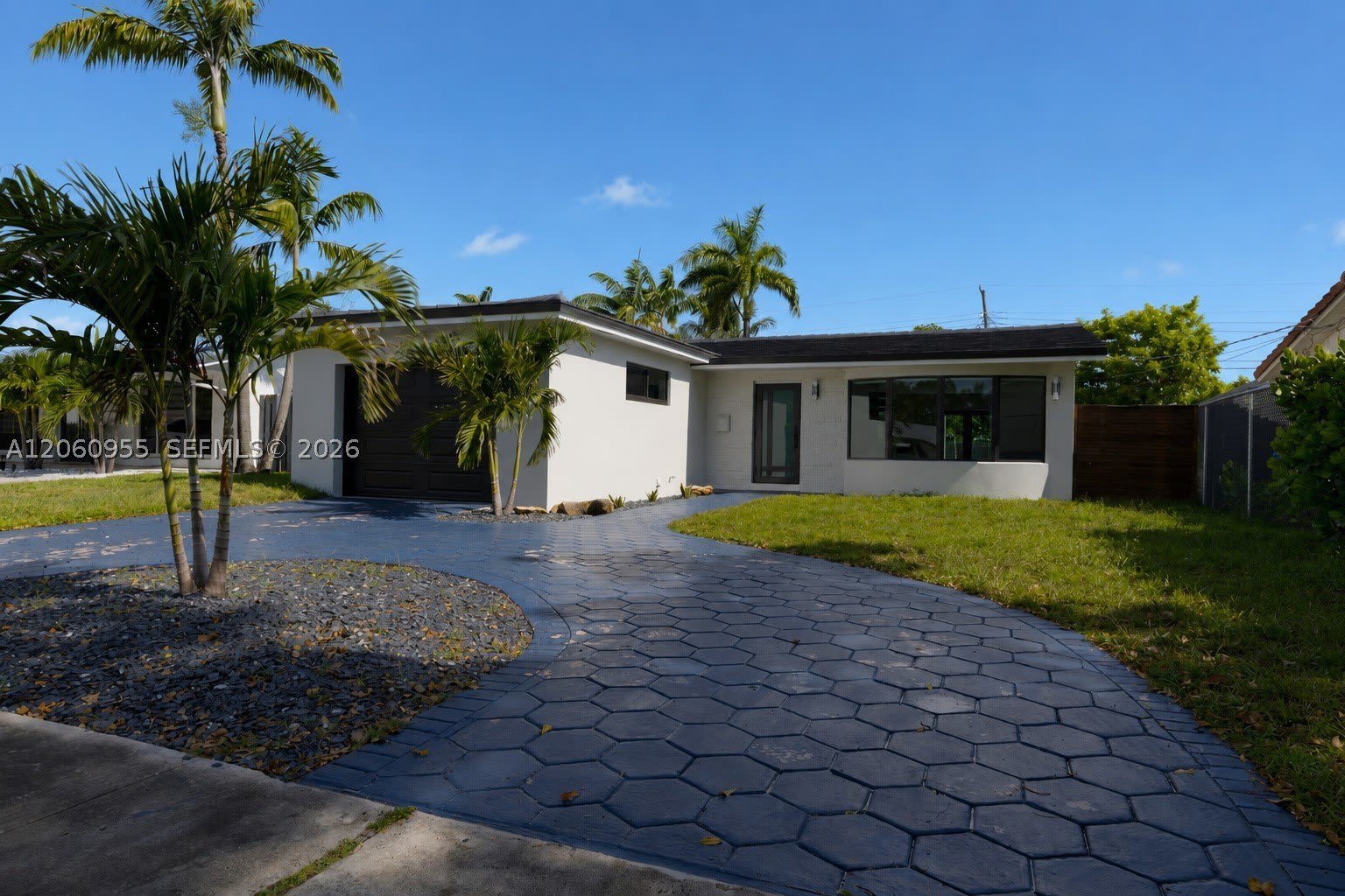 4115 Madison St – photo 2