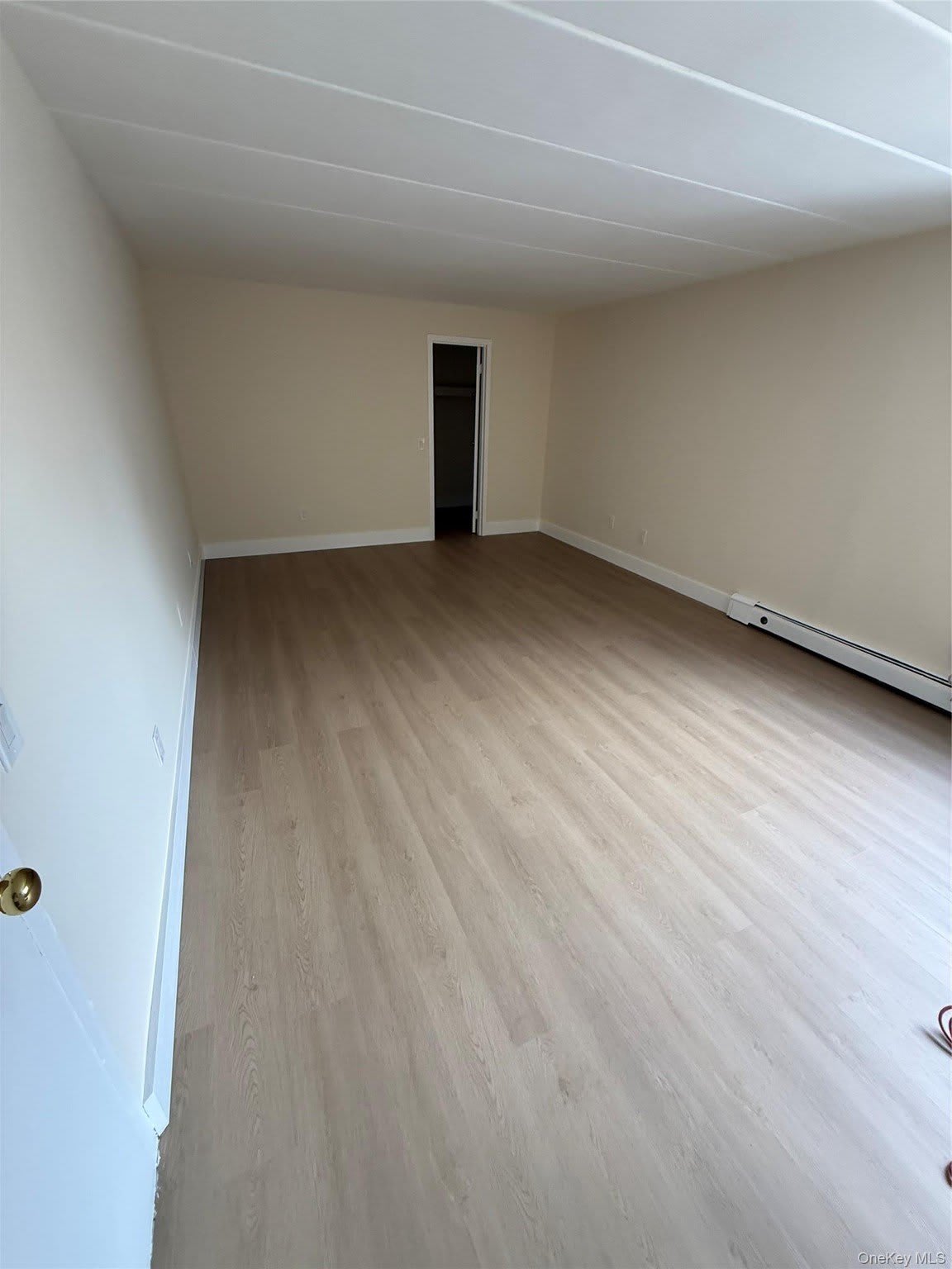 2035 Central Park Avenue – photo 4