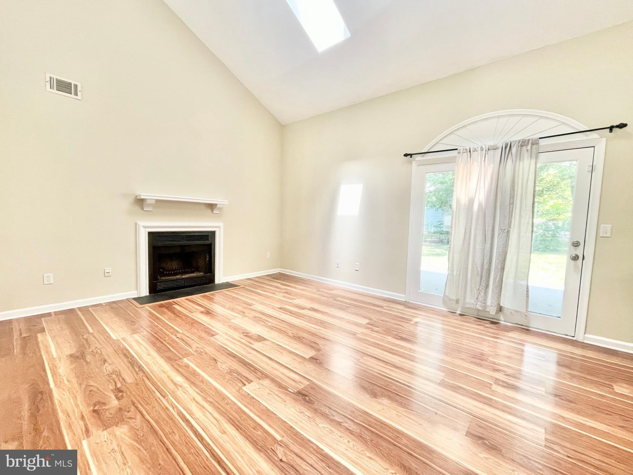 183 STONEY Drive – photo 4