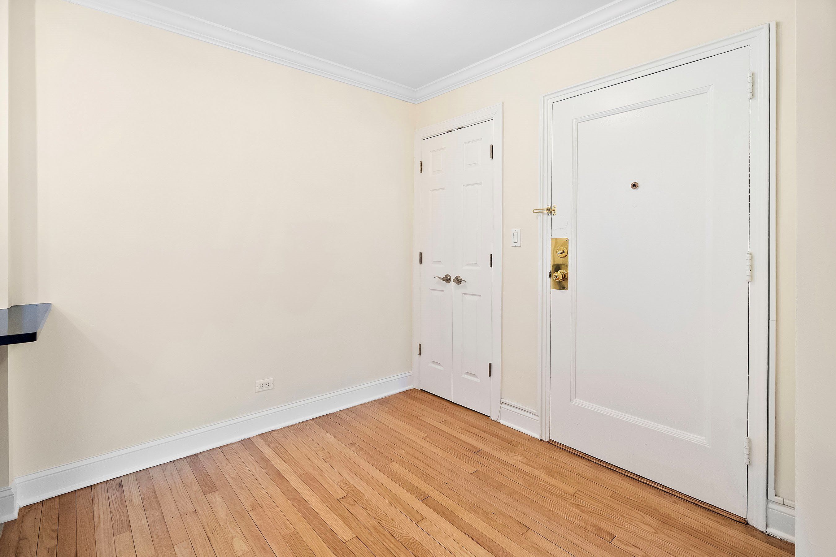188 Bellevue Ave – photo 5