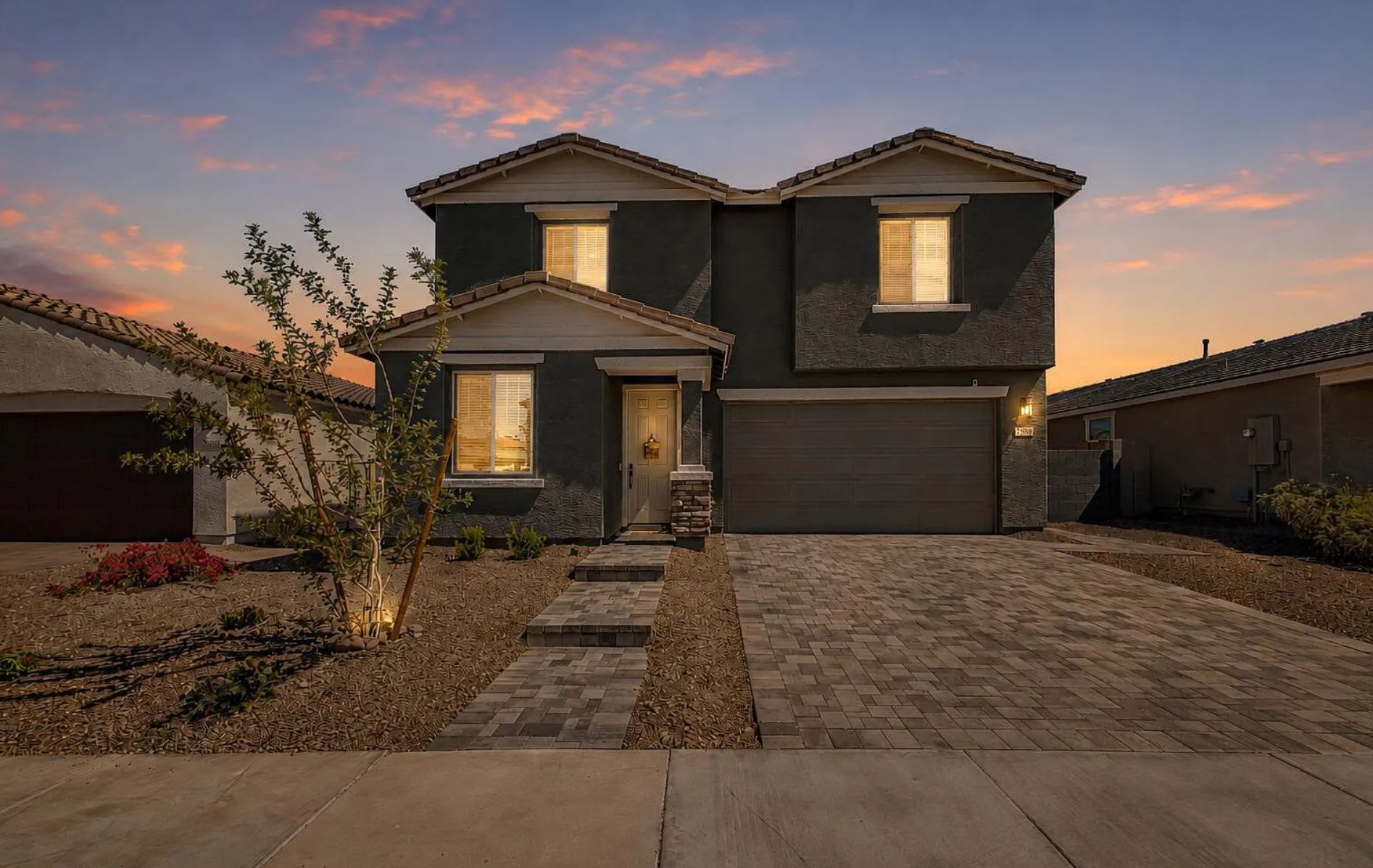 7598 West Smoketree Drive – photo 2
