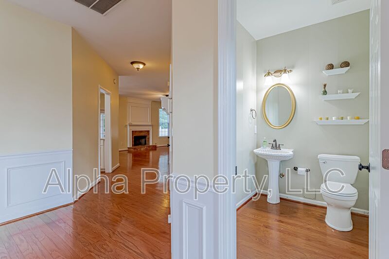 27 Lake Valley Ct – photo 4