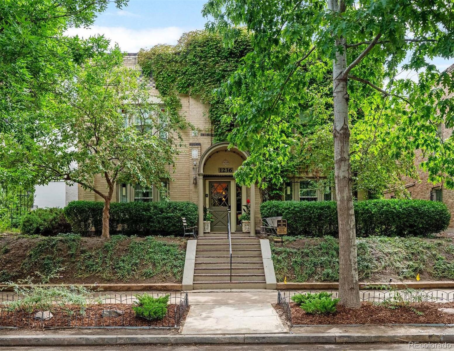 1236 Marion – photo 1