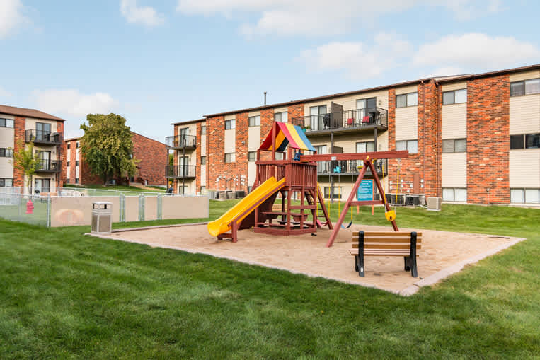 Oakwood Estates – photo 2