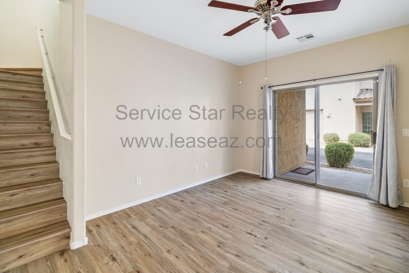 14916 N 177th Ave – photo 4