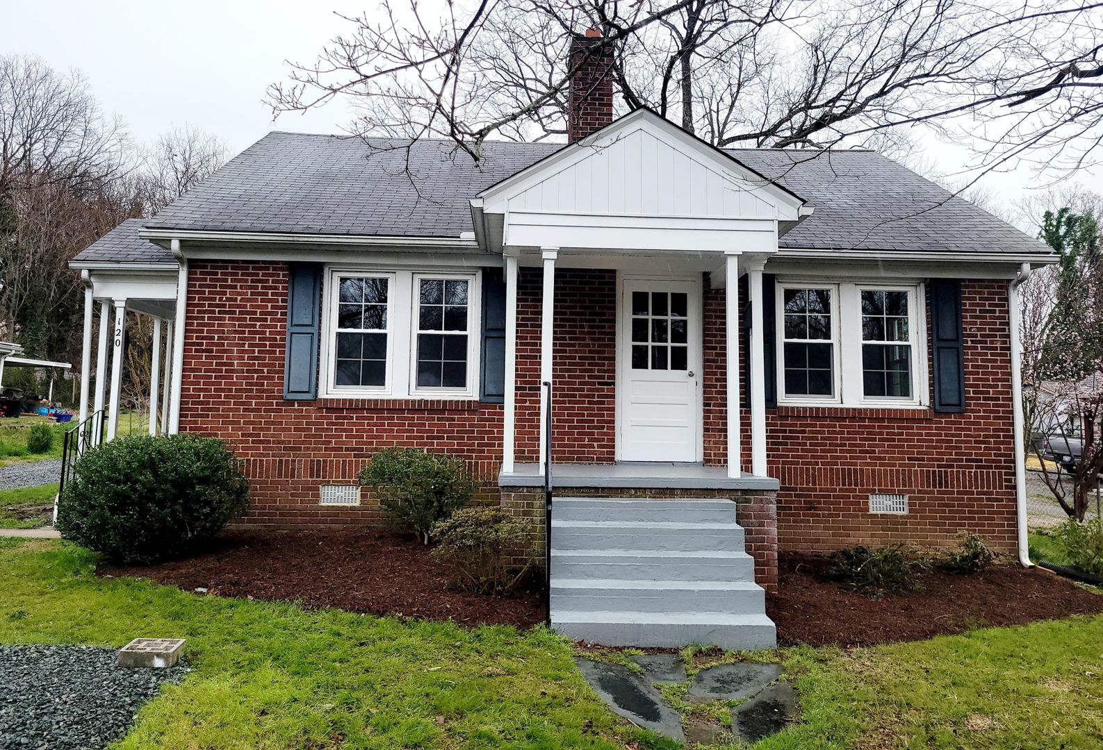 Great 2 Bed 1 Bath In Burlington – photo 1