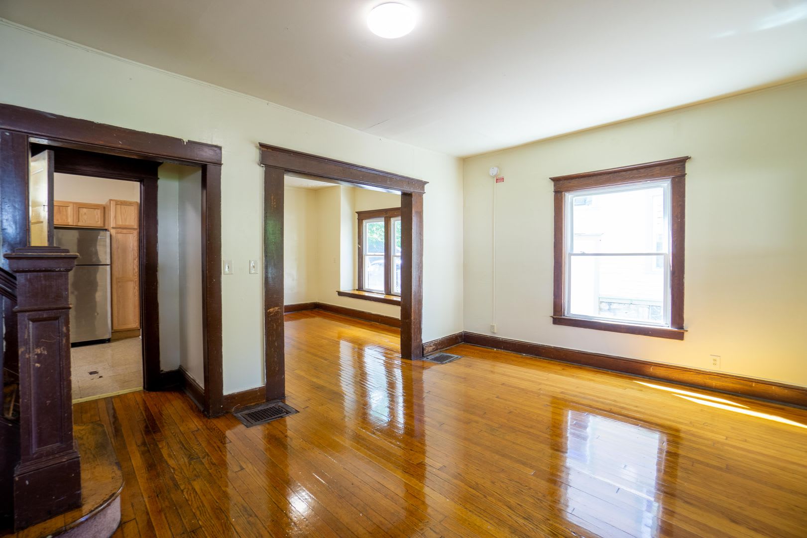 963 Lancaster Ave Available 7 1 27 Spacious Single Family Home Close To Campus – photo 3